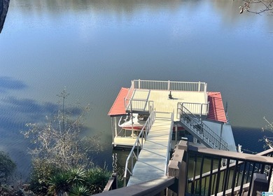 Stunning 3-bedroom, 2-bath lakefront home on beautiful Lake - photo 5
