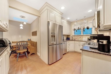 If You're Searching For A Home In Merrick, Check Out This 3 - photo 11