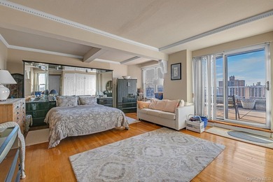 Iconic Duplex Penthouse - Panoramic Skyline Views & Expansive - photo 12