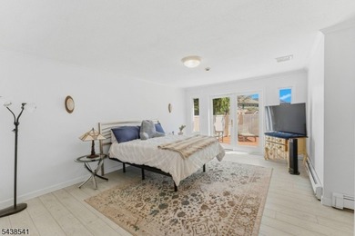 Exceptional custom ranch showcasing quality craftsmanship - photo 13