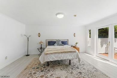 Exceptional custom ranch showcasing quality craftsmanship - photo 14