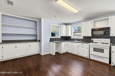 Outstanding opportunity in the heart of Long Beach! This - photo 15