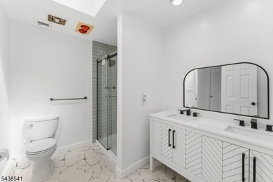 Exceptional custom ranch showcasing quality craftsmanship - photo 16