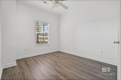 Beautifully Remodeled Home with Bonus Room & Climate-Controlled - photo 16