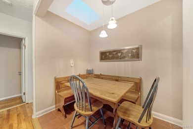 If You're Searching For A Home In Merrick, Check Out This 3 - photo 17