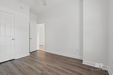 Beautifully Remodeled Home with Bonus Room & Climate-Controlled - photo 17