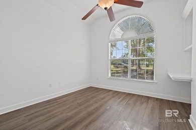 Beautifully Remodeled Home with Bonus Room & Climate-Controlled - photo 19
