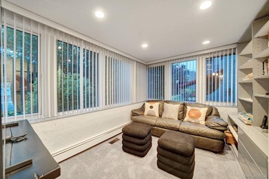 If You're Searching For A Home In Merrick, Check Out This 3 - photo 21