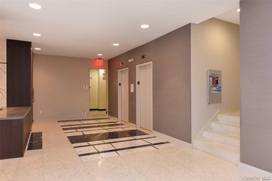 Iconic Duplex Penthouse - Panoramic Skyline Views & Expansive - photo 23