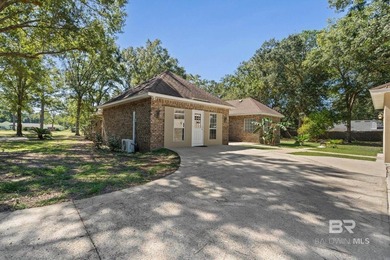 Beautifully Remodeled Home with Bonus Room & Climate-Controlled - photo 26