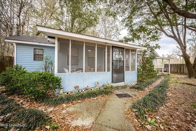 Discover exceptional potential with this 3 bedroom, 2 bath home - photo 4