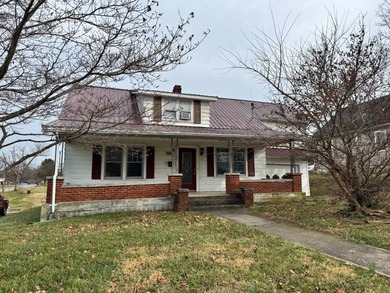 Lake Home For Sale in Campbellsville, Kentucky