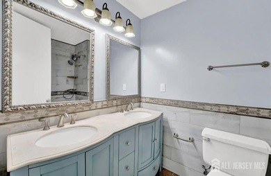 Spacious 1-bedroom at featuring stunning western sunset views - photo 9