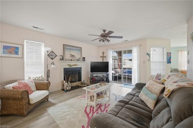 Discover the charming Cypress Point neighborhood, ideally - photo 5
