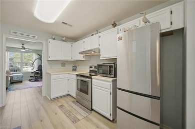 Discover the charming Cypress Point neighborhood, ideally - photo 8
