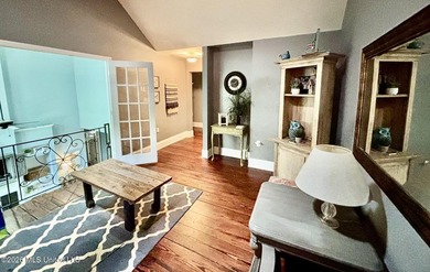 Experience the perfect blend of luxury, comfort, and country - photo 24