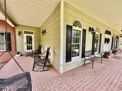 Experience the perfect blend of luxury, comfort, and country - photo 30