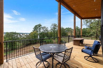Don't wait to checkout this Stunning Custom Built Lakefront Home - photo 6