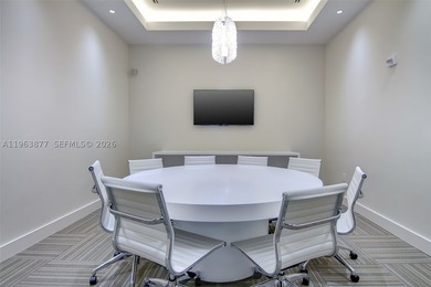 Unbeatable Value in the Heart of Brickell Fully furnished and - photo 36