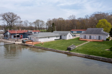THREE EXCEPTIONAL WATERFRONT HOMES OFFERED AS A PACKAGE! - photo 3
