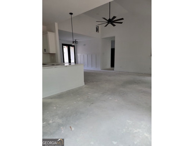 New construction home with 4 bedrooms and 2 bathrooms. Double - photo 8