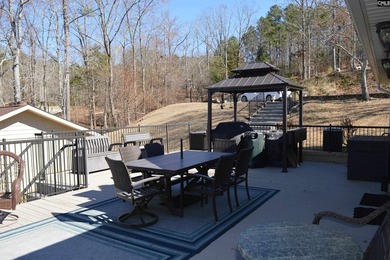 Remarkable waterfront home in a cove with lakefront views. - photo 16