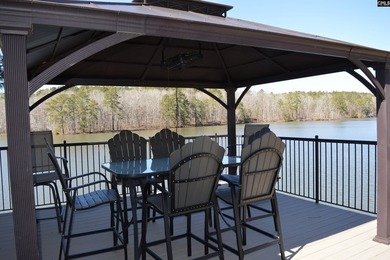 Remarkable waterfront home in a cove with lakefront views. - photo 17
