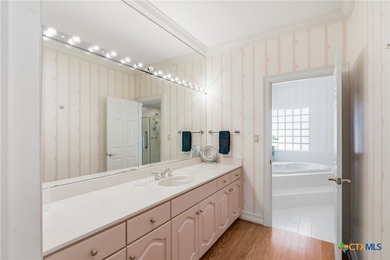 Glamorous home custom built in an exclusive neighborhood! - photo 30