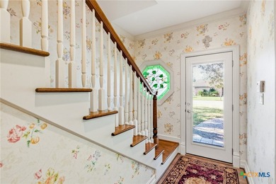 Glamorous home custom built in an exclusive neighborhood! - photo 31