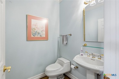 Glamorous home custom built in an exclusive neighborhood! - photo 34