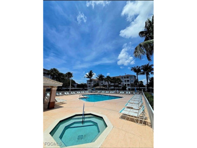 Priced to Sell! First Floor Beautiful 3 bedroom, 2 Bath corner - photo 3