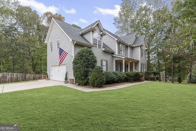 FANTASTIC TRADITIONAL HOME IN SOUGHT AFTER LAKE REDWINE - photo 2