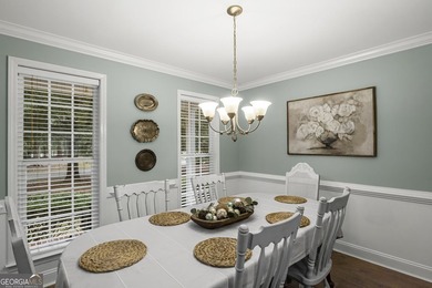 FANTASTIC TRADITIONAL HOME IN SOUGHT AFTER LAKE REDWINE - photo 7