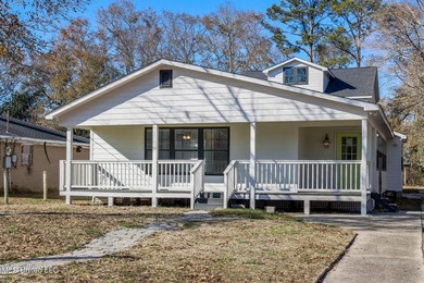 Location + Recent renovations + endless possibilities = one - photo 1
