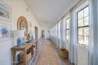 Location + Recent renovations + endless possibilities = one - photo 9