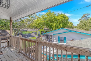 This very open and spacious 4-Bedroom, 3 -Bath raised beach - photo 17