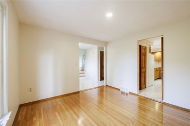 This well-maintained 3-bedroom, 1.5-bath split level home offers - photo 18