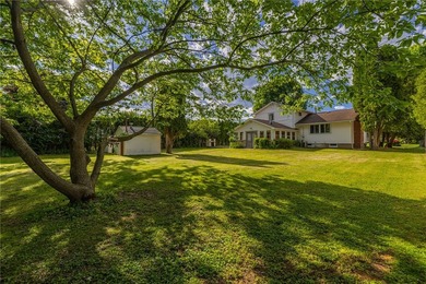 This well-maintained 3-bedroom, 1.5-bath split level home offers - photo 41
