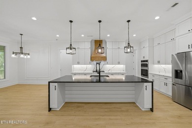 Welcome to another Gorgeous New Construction Home! Complete and - photo 4