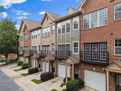 (private lake, pond, coastal) Townhome/Townhouse Sale Pending in Brookhaven Georgia