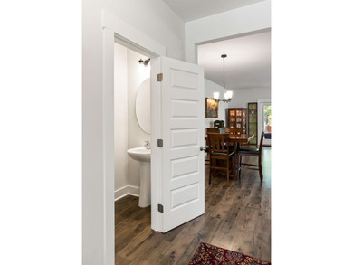Welcome to 7789 Park Gate Drive, a beautifully maintained - photo 11