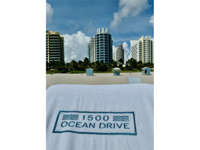 Oceanfront building in South Beach designed by award-winning - photo 2