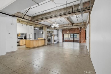 Own a piece of Long Beach history at the iconic Temple Lofts, a - photo 13