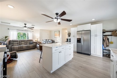 Waterfront living awaits in this lovely 2-bedroom, 2-bathroom - photo 15