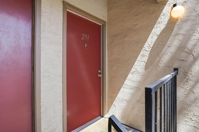 Wonderful starter, down-sizing, or investment property! Located - photo 17