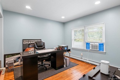 Charming, immaculate, meticulously maintained ranch conveniently - photo 18
