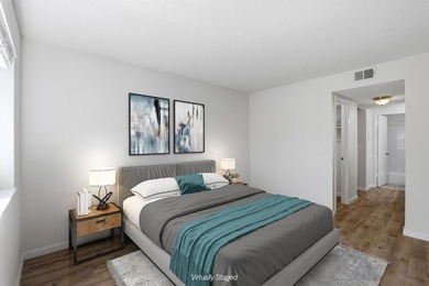 Wonderful starter, down-sizing, or investment property! Located - photo 29