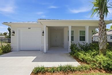 Three blocks south of legendary Atlantic Avenue, this stunning - photo 4