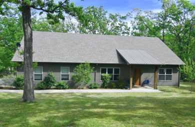 Custom Built 3/2/2 home on Legendary Lake Fork! - photo 1