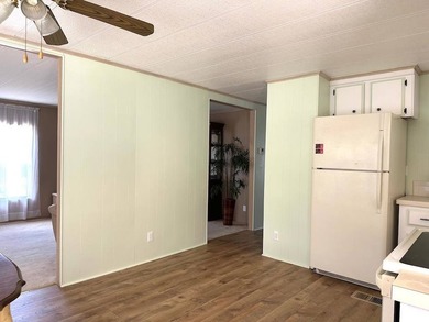OWNER FINANCING OPTION AVAILABLE! ENJOY UPDATED LIVING IN THIS - photo 4